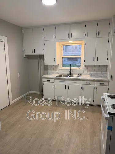 1104 Nevada St Photo 1