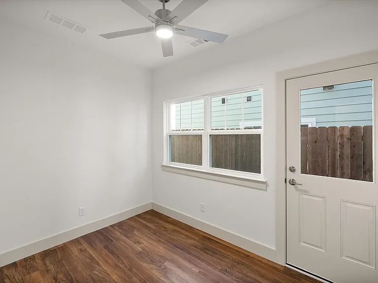 508 E Kimball St #2 — Photo 14