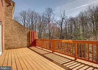 8931 Park Forest Dr — Photo 18