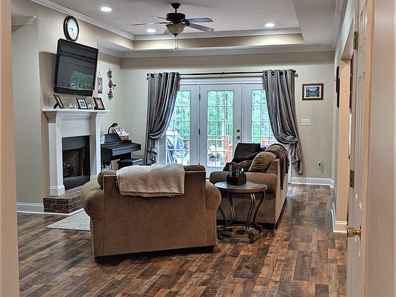 2nd image of 11 Westbrook Estates Dr