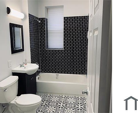 3rd image of 3552 W Polk St APT 2