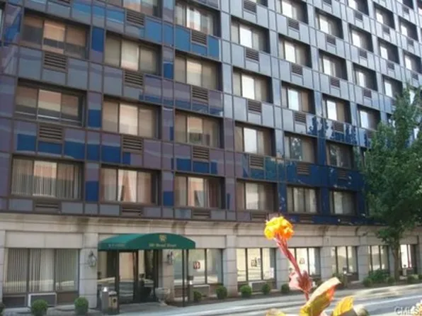 300 Broad St APT 805, Stamford, CT 06902