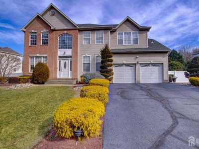 37 Stratton Rd, Matawan, NJ, 07747