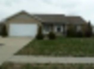 3016 Blue Heron Dr, Hamilton, OH 45011