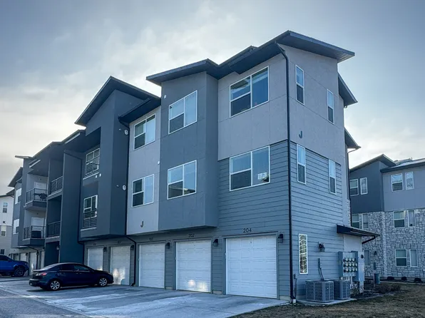 472 W 40 S #J203, Providence, UT 84332