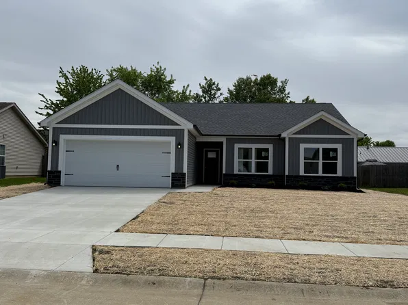 1415 Crusade Dr, West Lafayette, IN 47906