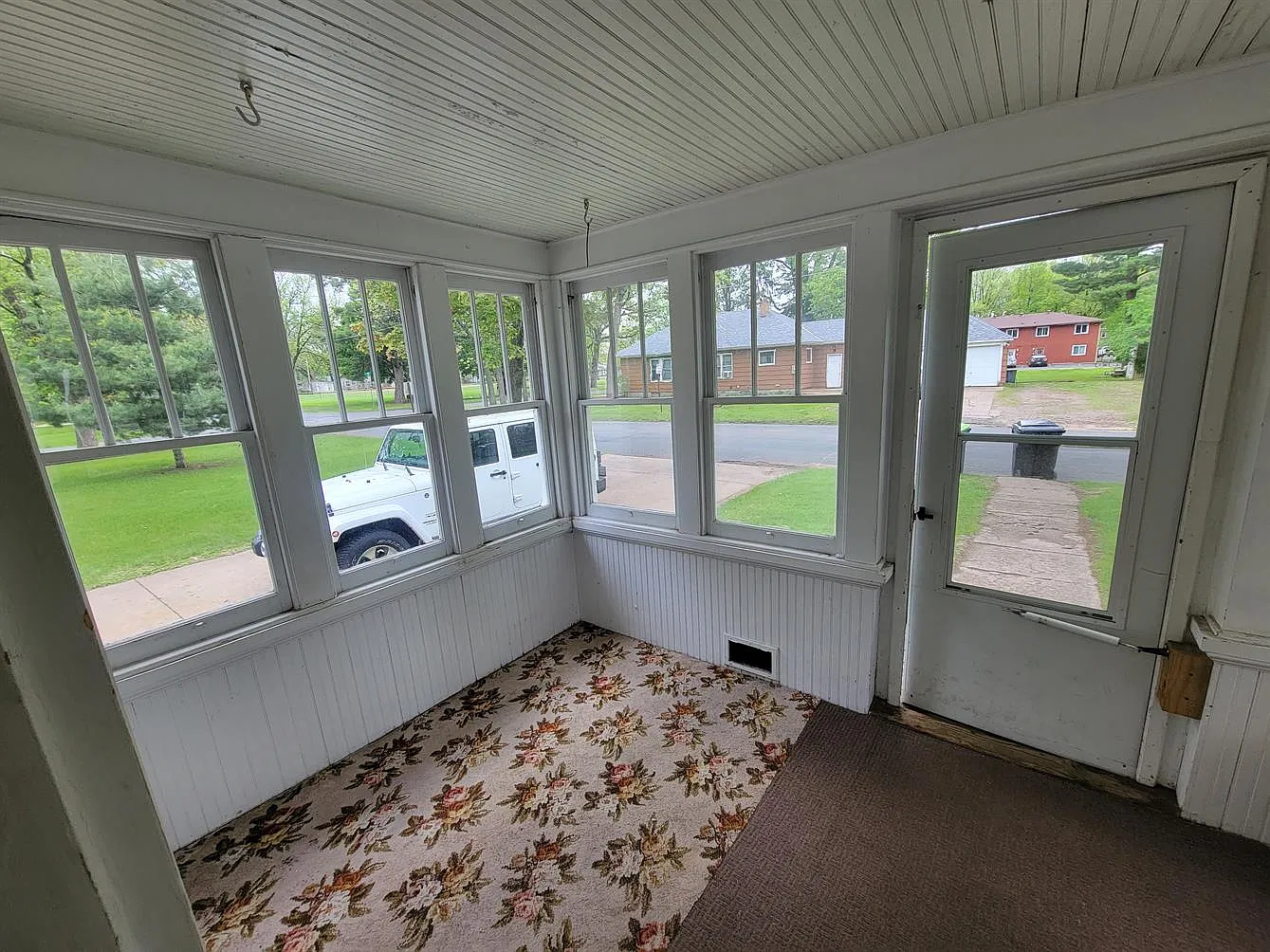 4 bed, $1,590 — Photo 3