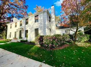 3915 Arborway, Charlotte, NC 28211