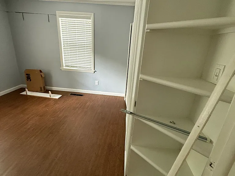 309 S Gregg Ave — Photo 18