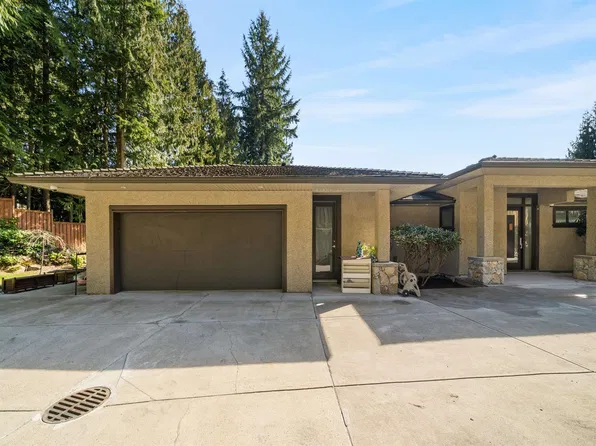 1162 Millstream Rd, West Vancouver, BC V7S 2C9