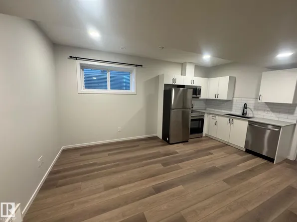 19 Sereno Ln, Fort Saskatchewan, AB T8L 0Z9