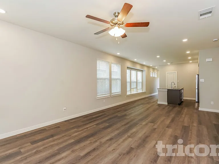 8113 Brookhaven Dr — Photo 6