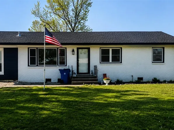 703 Riverside Dr, Glasgow, KY 42141