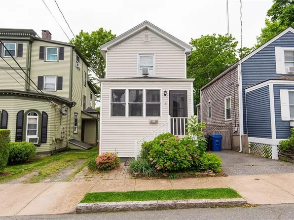 18 Almy St, Newport, RI 02840