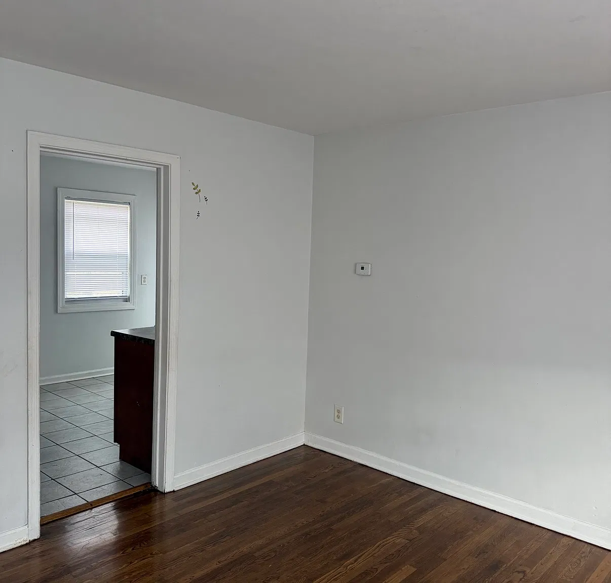 2312 Monroe - Unit 1 — Photo 3