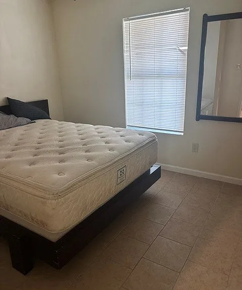 5411 San Fernando St #2A — Photo 1