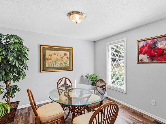 3rd image of 1515 Lofton Way