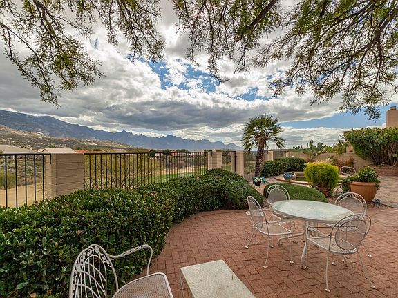 3rd image of 65555 E Canyon Dr