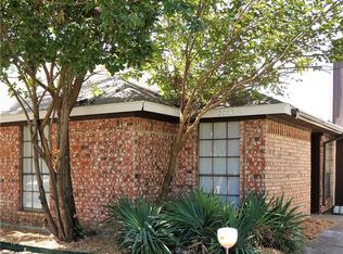 2707 Clemson Cir #B, Rowlett, TX 75088