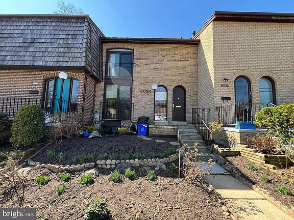 3rd image of 8034 Inverness Ridge Rd