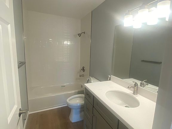 5th image of 1300 Saratoga Ave Unit 1407