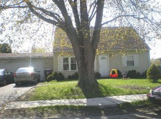 640-1 Olympia Rd, Valparaiso, IN 46385