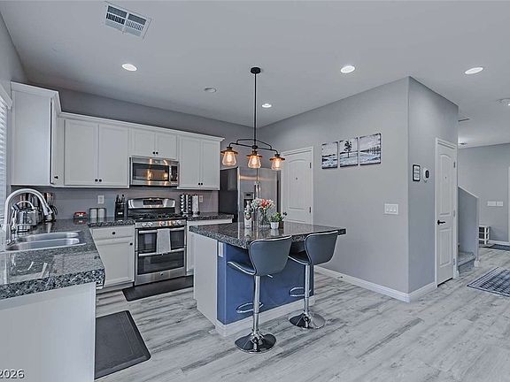 5th image of 5661 Belgrano Vista Dr
