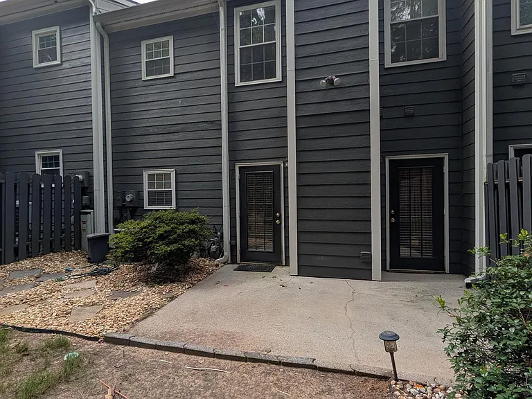 2680 Pine Tree Rd NE #3 — Photo 2
