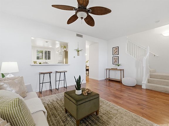 4th image of 7018 Hawaii Kai Dr Unit 406