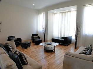 964 Patterson St, Houston, TX 77007