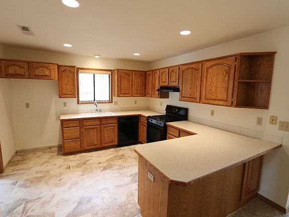 Kitchen with new tile 