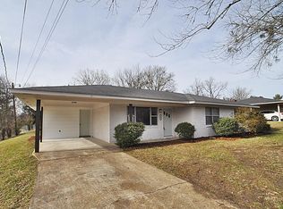 719 Robindale Dr, Tupelo, MS 38801