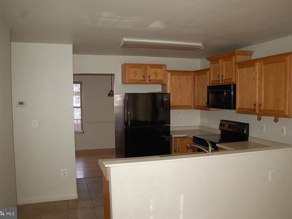 3rd image of 10124 New Scotland Dr