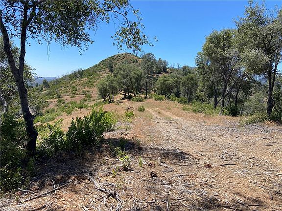 3rd image of 0 Bumguardner Mountain Rd