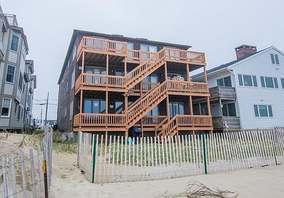 3rd image of 75 Atlantic Ave Unit 2