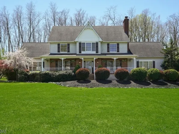 10 Apgar Farm Rd, Franklin Twp., NJ 08867
