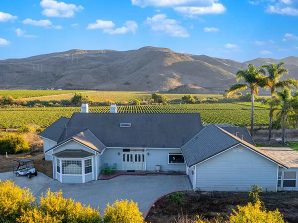 8684 Santa Rosa Rd, Camarillo, CA 93012