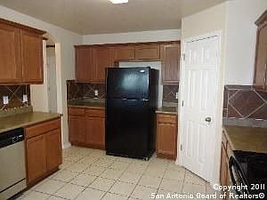 4th image of 8239 Pioneer Oak