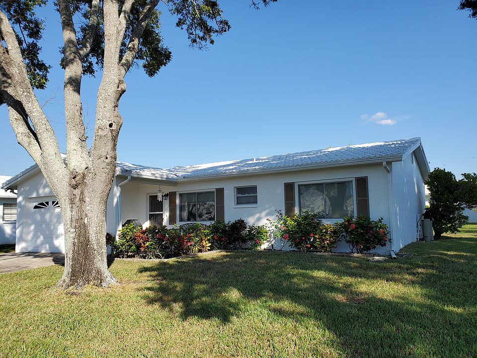 2nd image of 9215 41st Way N