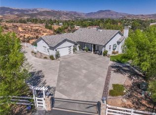 33939 Bradmore Ct, Agua Dulce, CA 91390