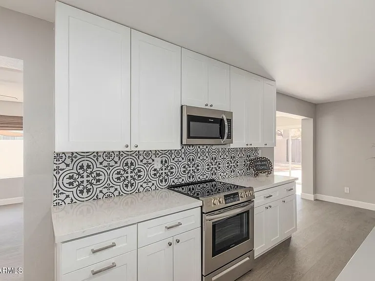 1973 E Alameda Dr — Photo 11