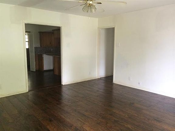 2nd image of 2608 Hillcrest Ave