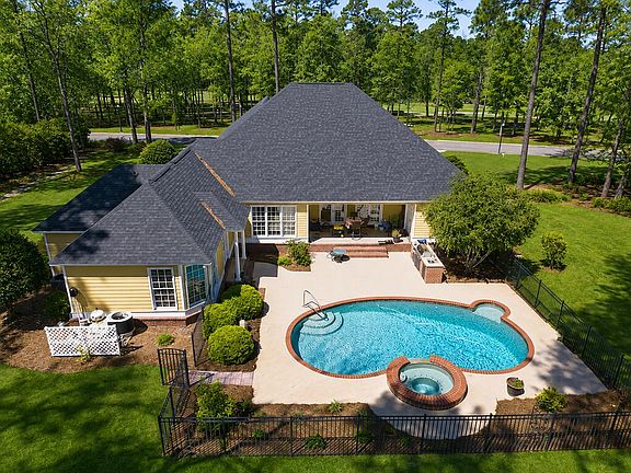 2nd image of 4073 Quail Run Cir