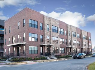 292 Dickenson St, Columbus, OH 43215