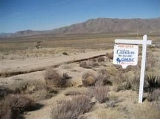 8852 Joshua Rd, Apple Valley, CA 92308