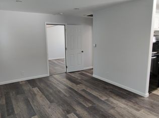 7338 Enfield Ave, Reseda, CA 91335