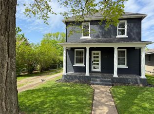 614 Magnolia St, Three Oaks, MI 49128