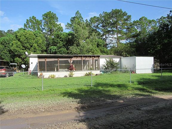 2nd image of 4275 NE 132nd Ct