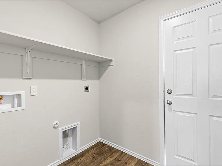 10408 Neptune Ct — Photo 14
