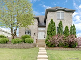 3397 Hillside Ct, Woodridge, IL 60517